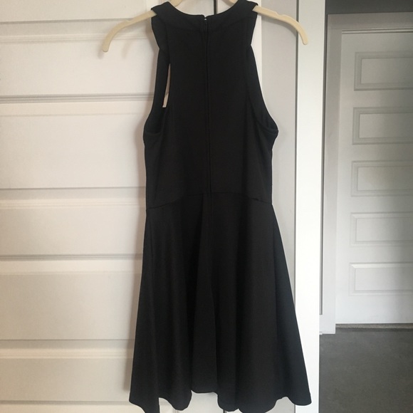 Black skater dress - Picture 4 of 5